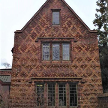 Aldie Mansion- Inspiration for bluestone bench stone carving