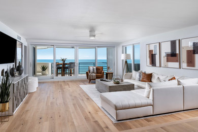 Example of a living room design in Miami