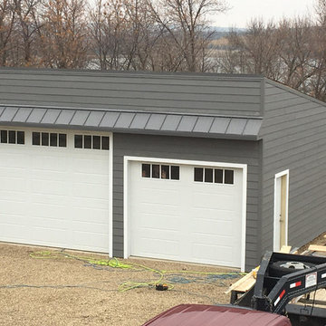 Detached Garage at Lake Home