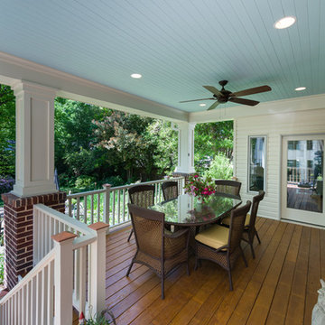 A new deck to better enjoy the outdoors