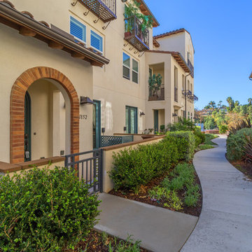 San Diego - Art Collector's Dream Home
