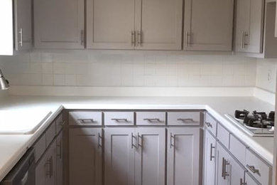 Light Gray Kitchen cabinets