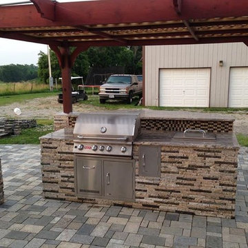 Recycled Granite Split Stone Tile
