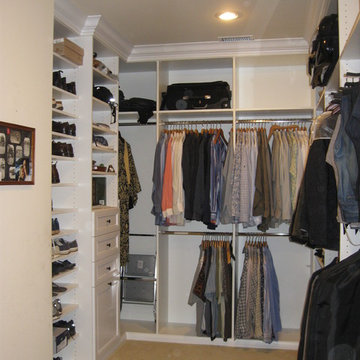 Master White Melamine Walk-In Closet
