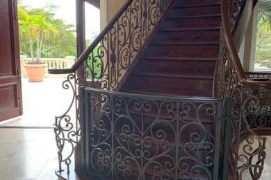 Inspiration for a staircase remodel in Tampa