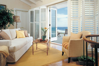 Family room - contemporary family room idea in Houston