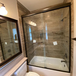 Maple - Yorba Linda - Shower Doors