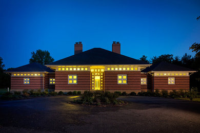 1095 Galway Residence
