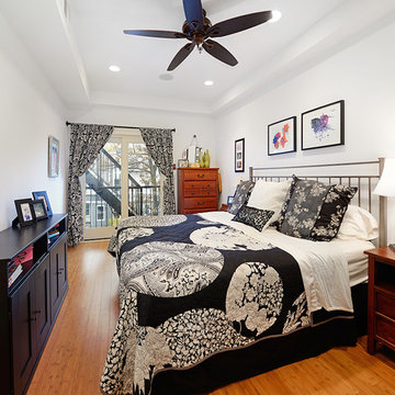 Perfectly situated downtown Park Avenue Condo