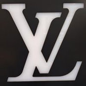Leo Vega's photo