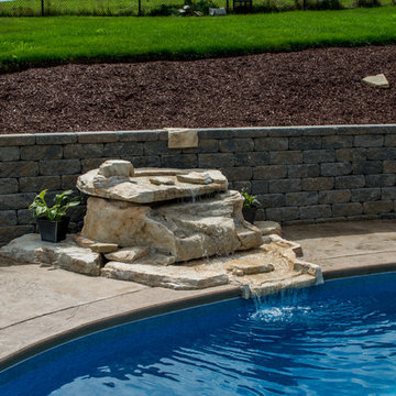 Stoney Kidney by The Pool and Spa Place