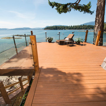 Thetis Island Oceanfront Home