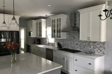 Example of a transitional kitchen design in DC Metro