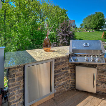 Outdoor Kitchens, Grills, and Refrigerators