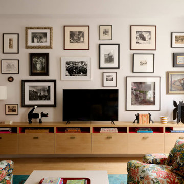 Financial District Apartment
