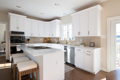 Bright White Shaker Kitchen Cabinets with White-Gray Quartz Countertops in Mt. A