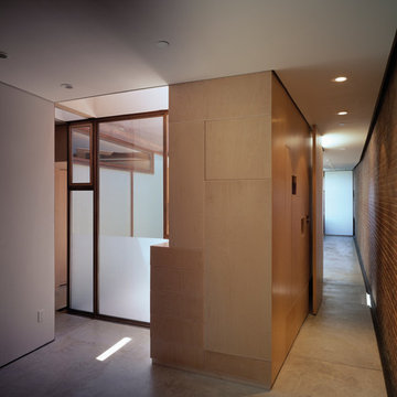 Urban Interface Loft
