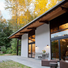 outdoor kitchen