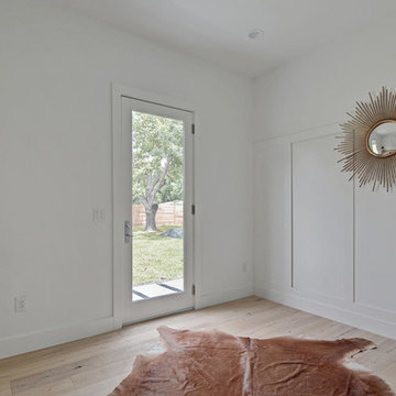 ATX Modern home - Reclaimed Ivory White Oak