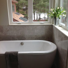 soaking tub