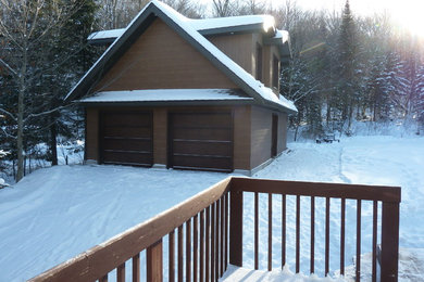 Shed - contemporary shed idea in Montreal