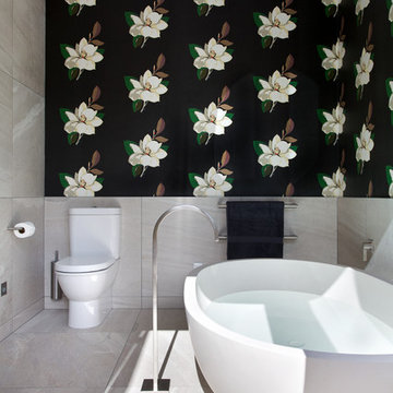 Country Bathroom by Du Bois Design