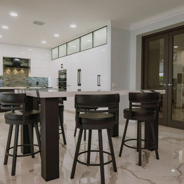 White Lightning, Weston Florida