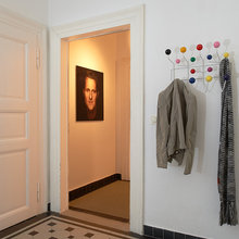 Entry floor