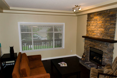 Living room - transitional living room idea in Vancouver
