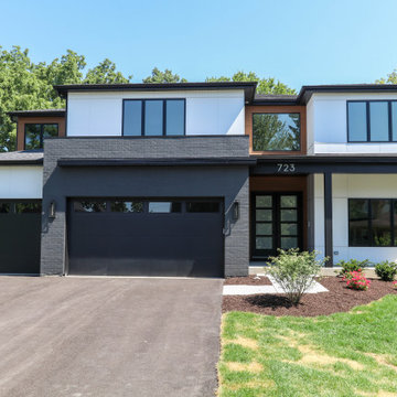 Ultra Modern Brentwood | Downtown Naperville, IL
