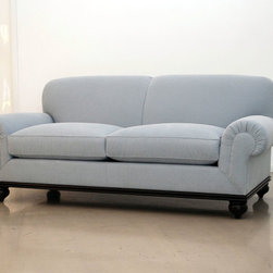 Classic Design - Sofas & Loveseats - Loveseats