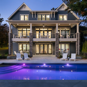 Distinctive Lakeside Architecture