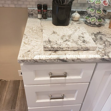 Lisa Kitchen and bathroom