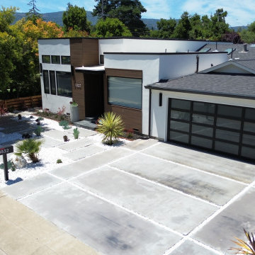 Tech-Savvy Tranquility: Sustainable Yard Design