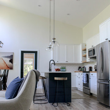 Victoria Beach Custom Cottage