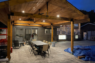 Patio photo in Ottawa