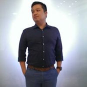 Wayne Tan's photo