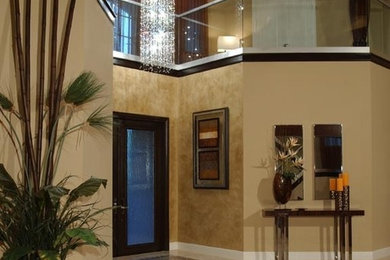 Entryway - contemporary entryway idea in Miami