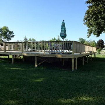 Deck Surround for Oval Pool