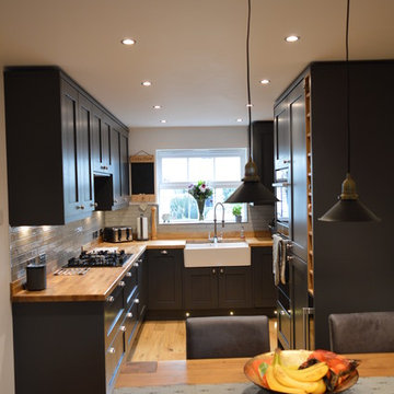 Shaker Kitchen in Graphite