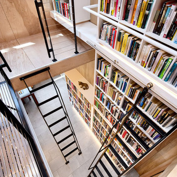 Warren Home Library