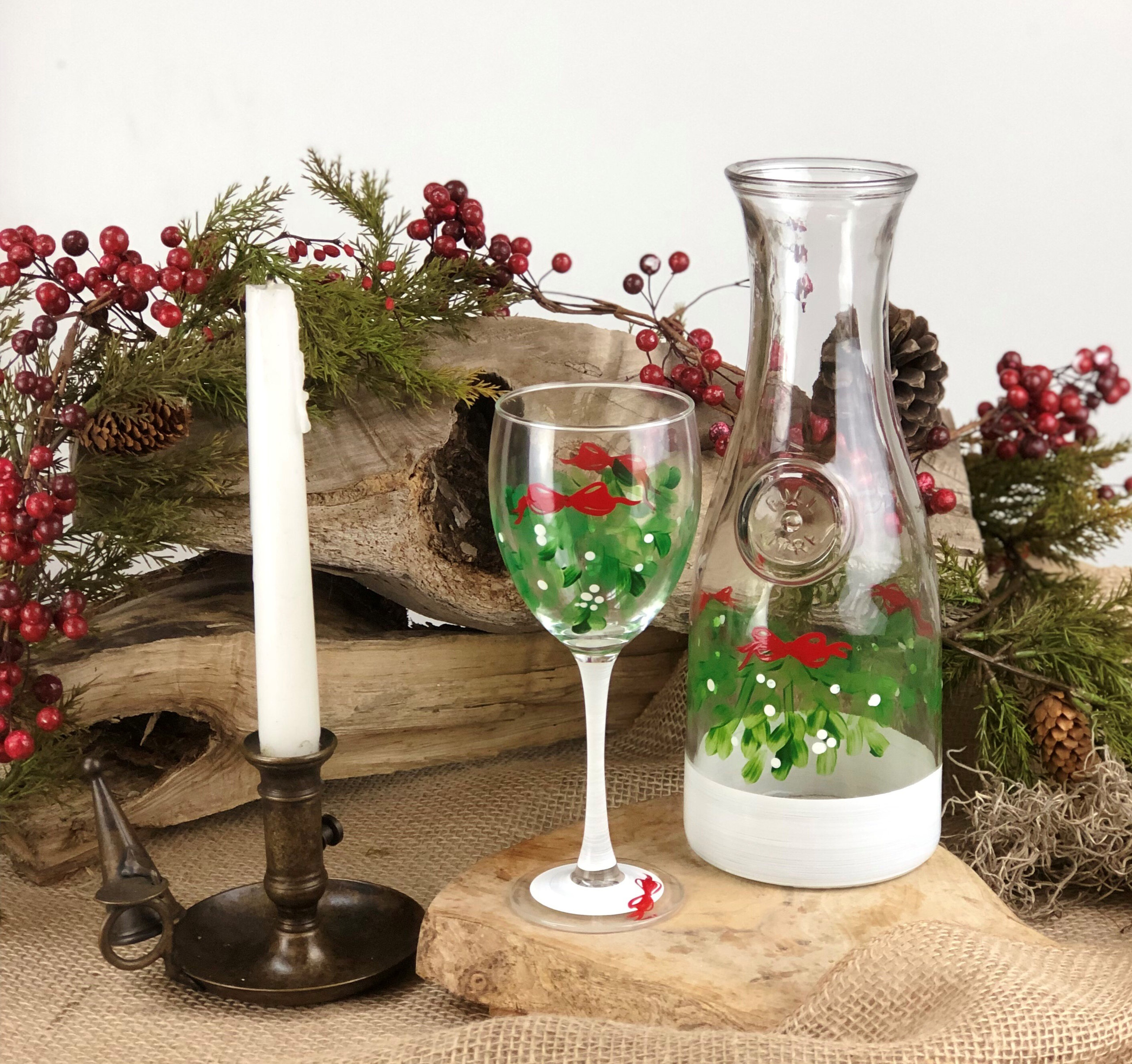 Mistletoe Wine, Set of 2