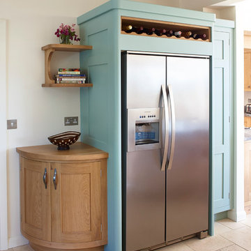 Large Flowing Space Kitchen