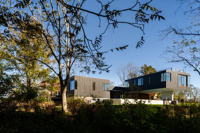 Exterior home photo in New York