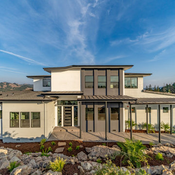 3927 Rincon Ridge - Design Build + Merchandised