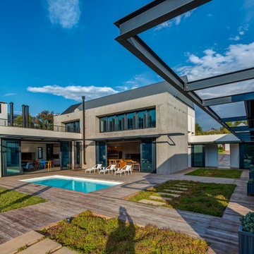 House Gouws