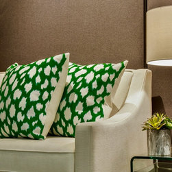 2018 Custom Pillow Line: LH114 Kate Spade Leokat - Decorative Pillows