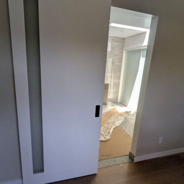 Planum 0660 White hidden barn door