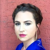 Aimee Bacharis foto