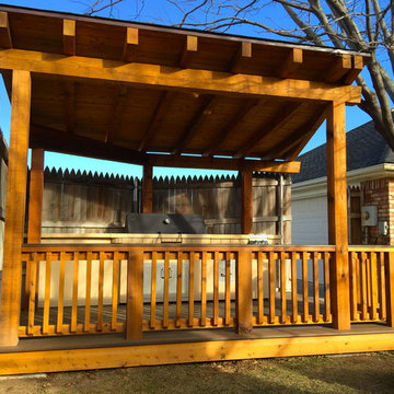The Woodlands - Covered Deck